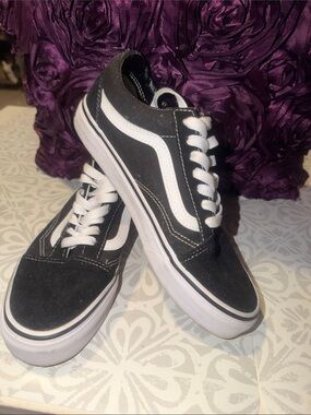 Vans Black and White Old Skool Low Top Sneakers